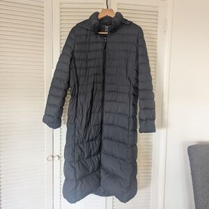 Uniqlo Women's Charcoal Puffer Coat